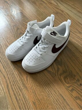Brand new without box*Kid’s Nike Court Borough Low Recraft Sneakers